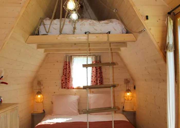 Miro مكان تخييم *